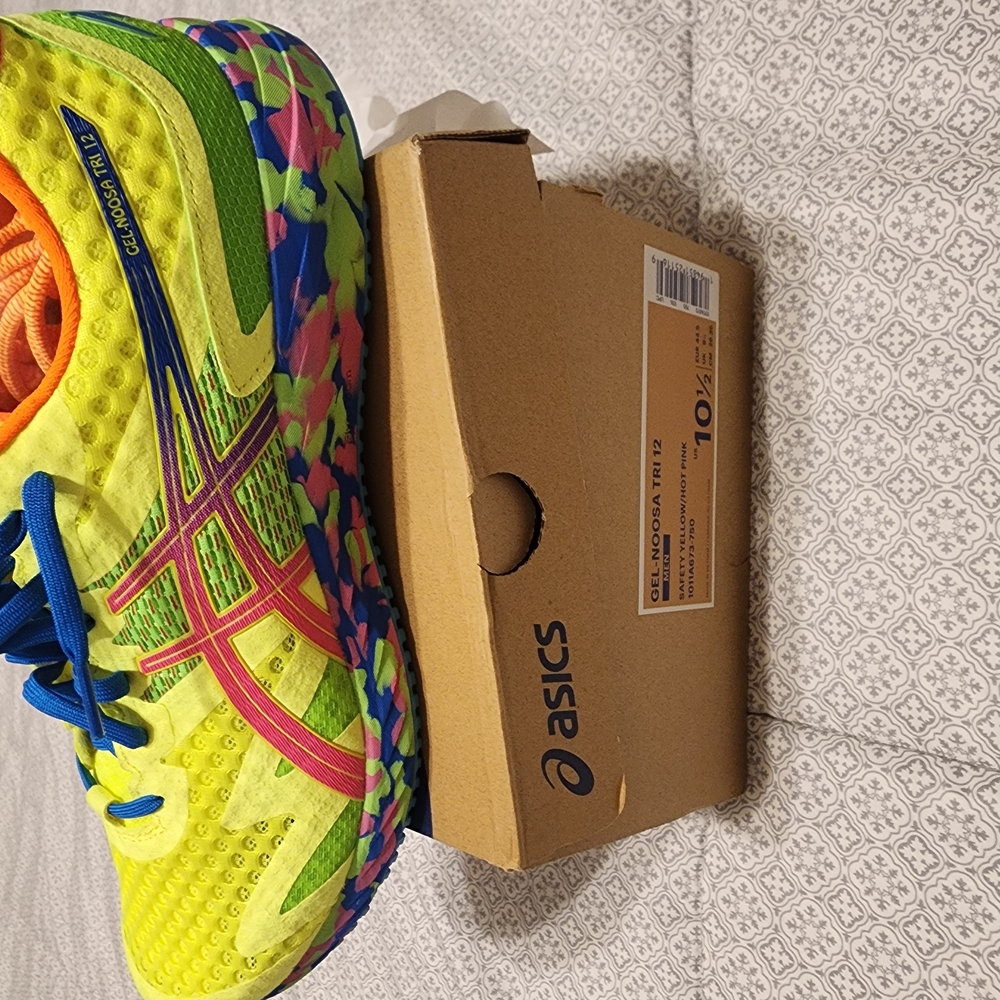 Asics Gel Noosa Tri 12, Brand New With Tags And Extra Laces